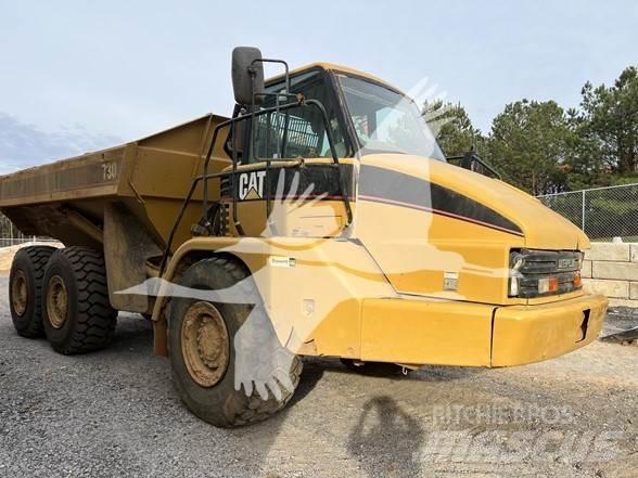 CAT 730 鉸接式起吊車