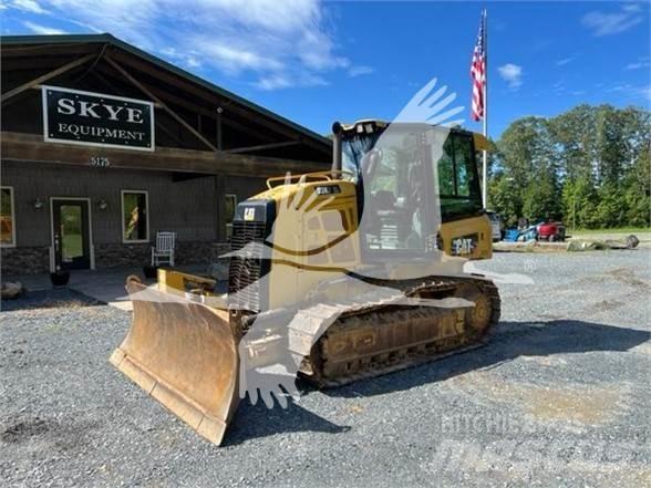 CAT D3K2 XL 履帶推土機