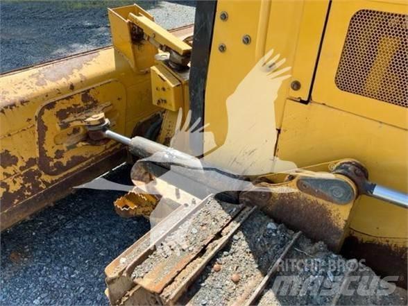 CAT D3K2 XL 履帶推土機