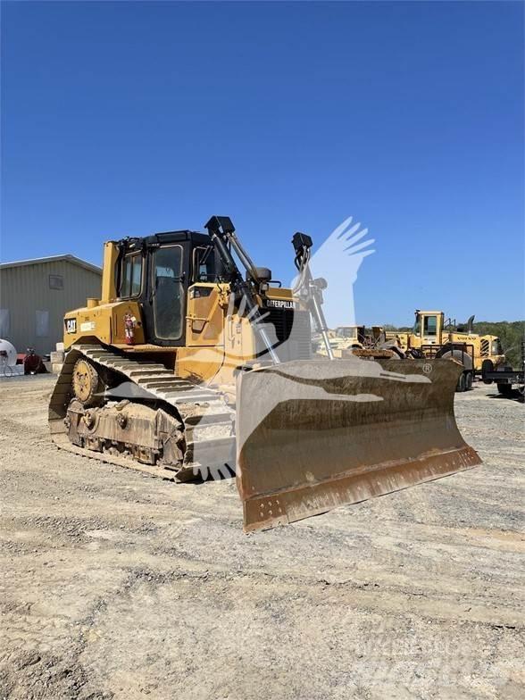 CAT D6T XL 履帶推土機