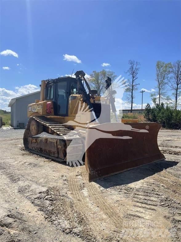 CAT D6T XL 履帶推土機