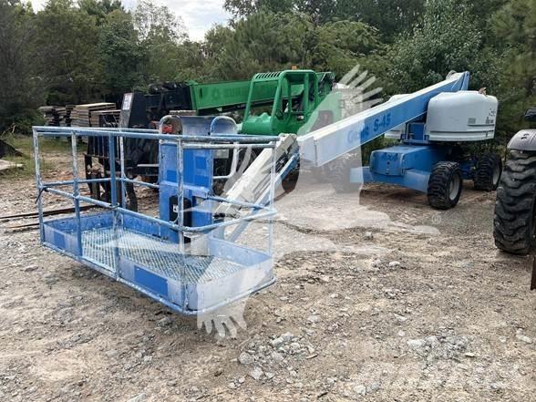 Genie S45 伸縮臂高空作業車