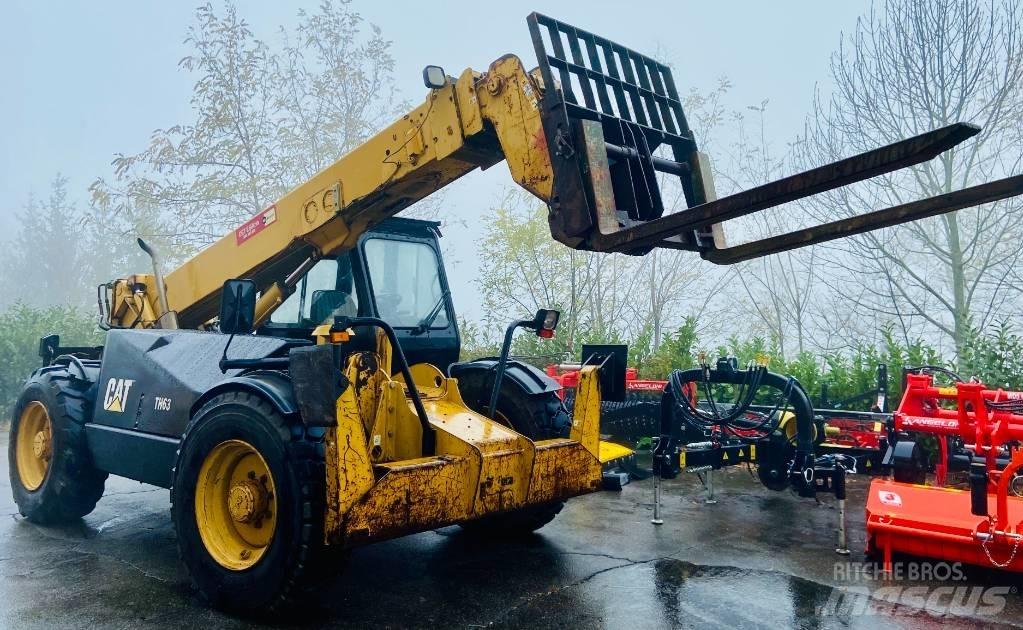 CAT TH 63 伸縮臂操作車