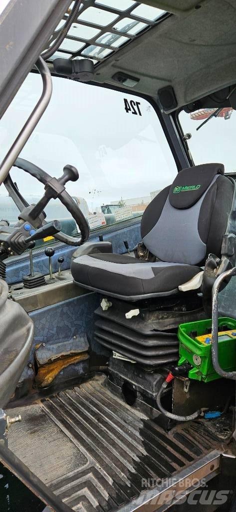 Merlo P 40.17 K 伸縮臂操作車