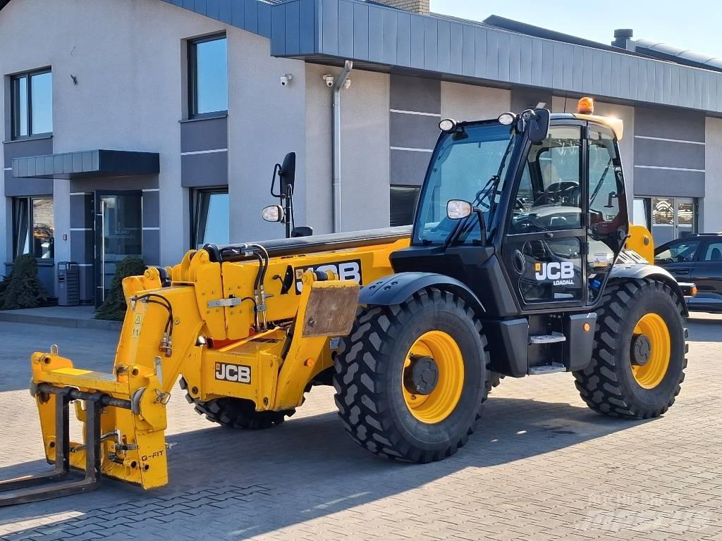 JCB 540-140 伸縮臂操作車