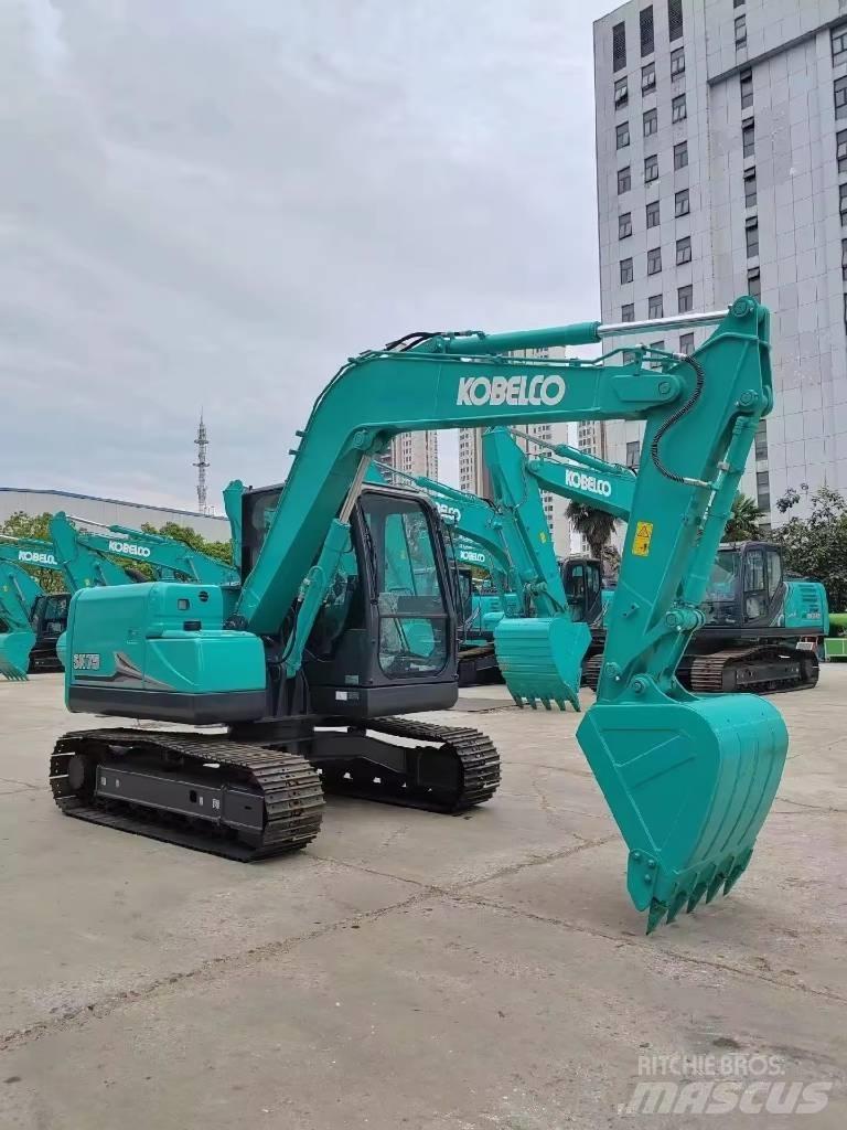 Kobelco SK 75 中型挖土機/掘鑿機/挖掘機 7t-12t