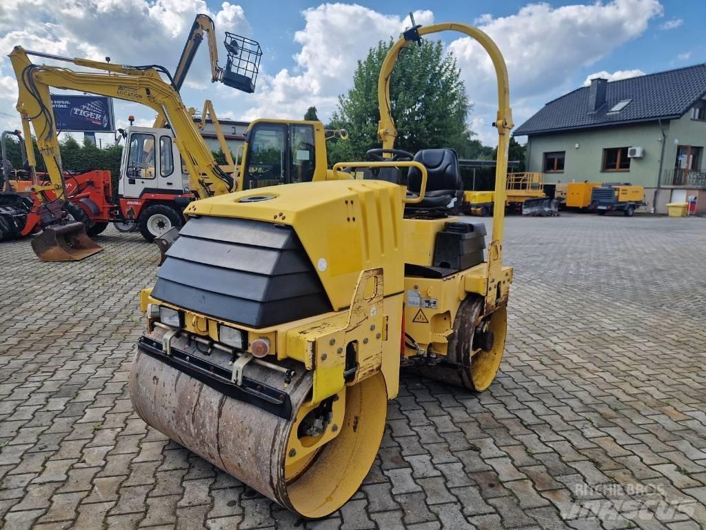 Ammann AV 26-2 雙輪滾壓機