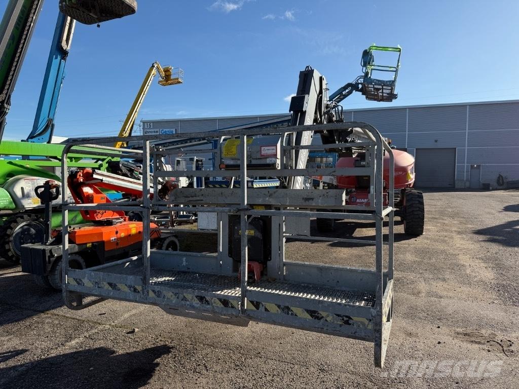 Manitou 280 TJ 曲臂高空作業車