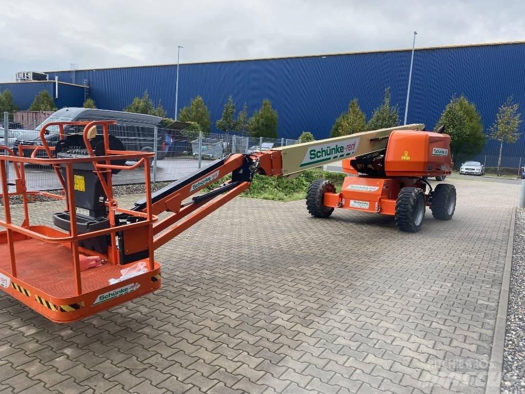 JLG 660 SJ 伸縮臂高空作業車