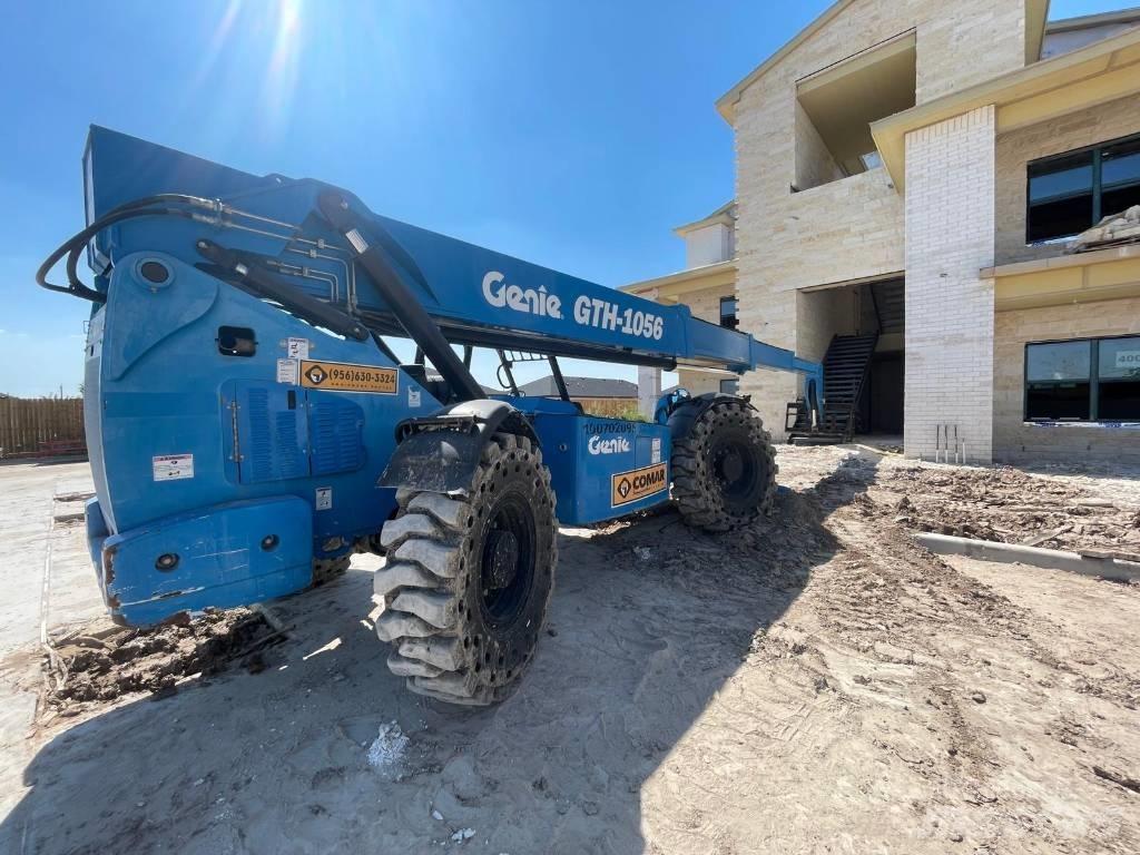 Genie GTH 1056 伸縮臂操作車