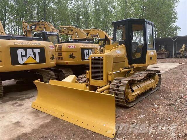 CAT D5G 履帶推土機