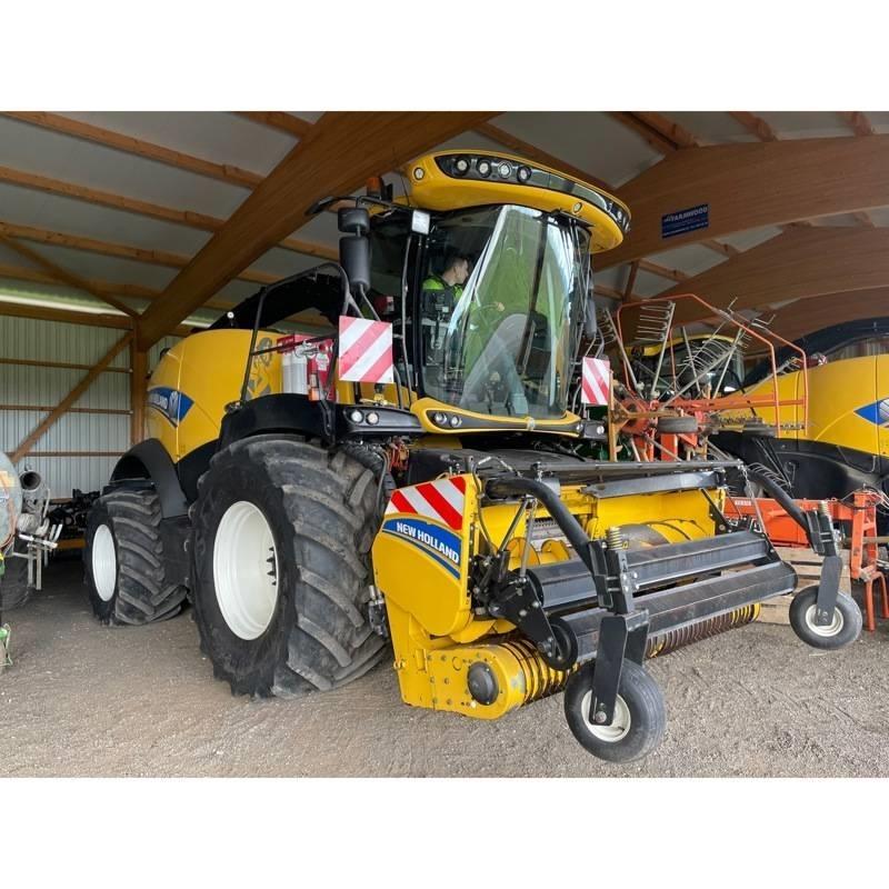New Holland FR 650 自走式飼料採集機