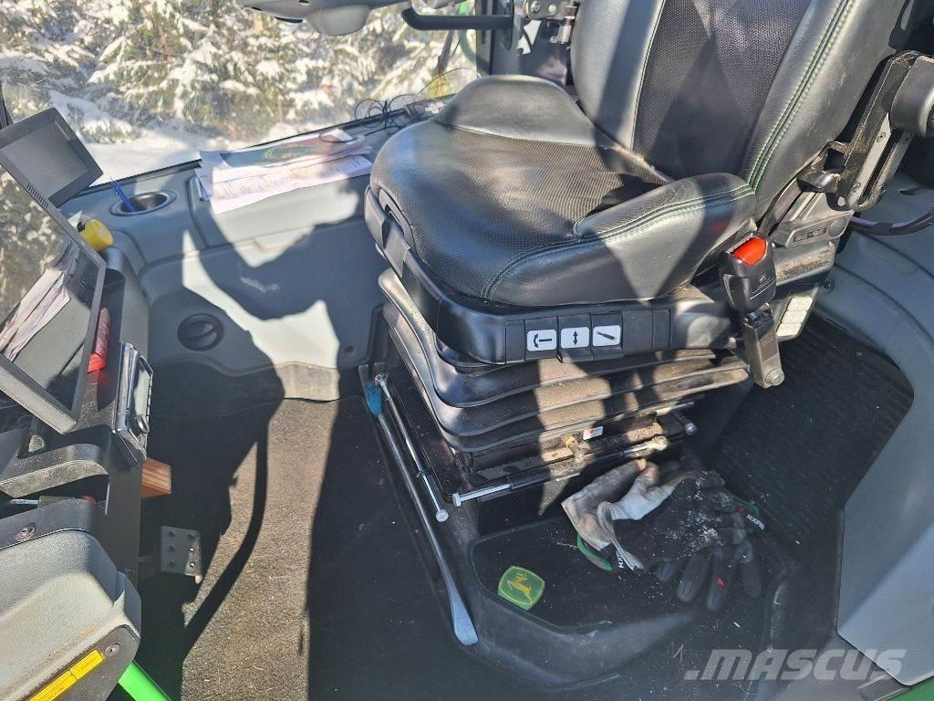 John Deere 1170G 收穫機