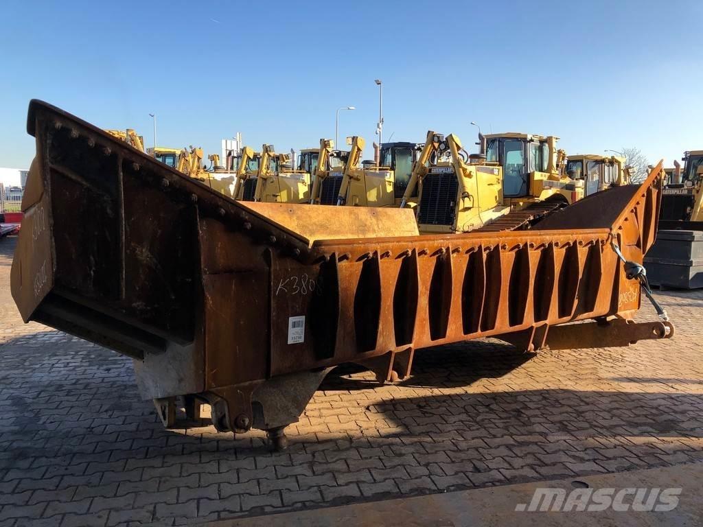 CAT D9U Blade 鏟刀