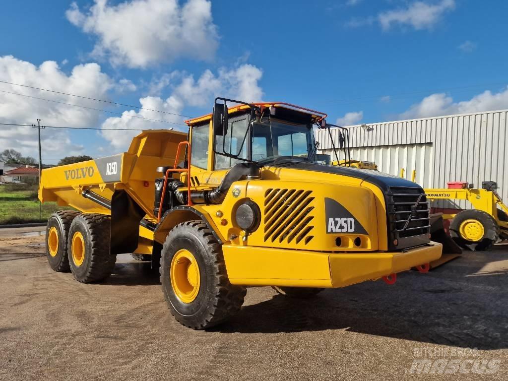 Volvo A 25 D 鉸接式起吊車