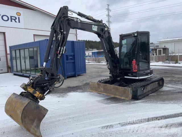 CAT 305,5 E2 小型挖土機/掘鑿機<7t(小型挖掘機)