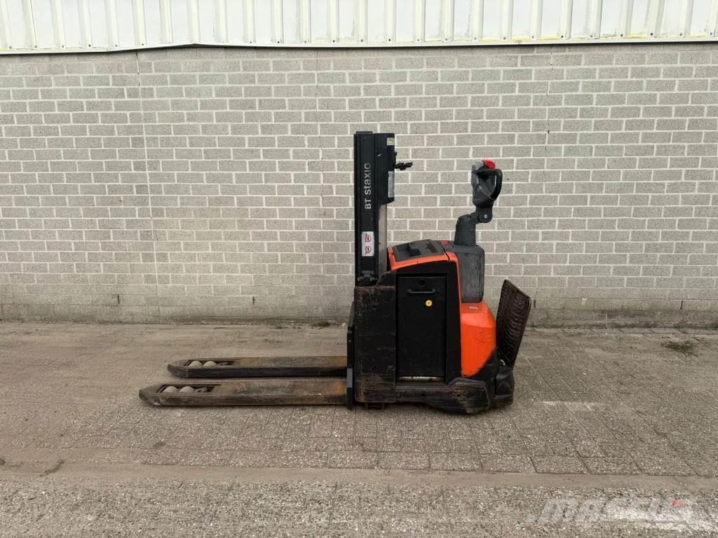 BT SWE200D 行走控制式堆積機