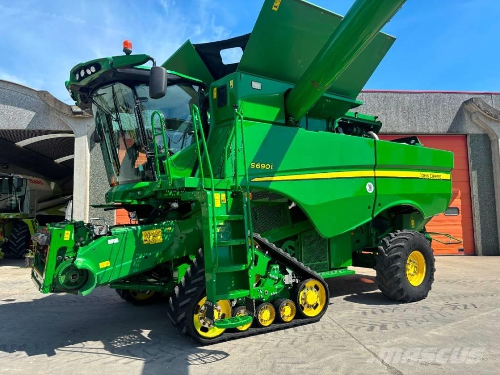 John Deere S 690 i 聯合收穫機