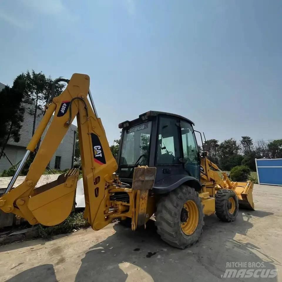 CAT 420 F 反鏟裝載機