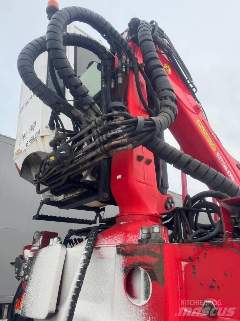 Epsilon Q150L97 CAM 木材起重機