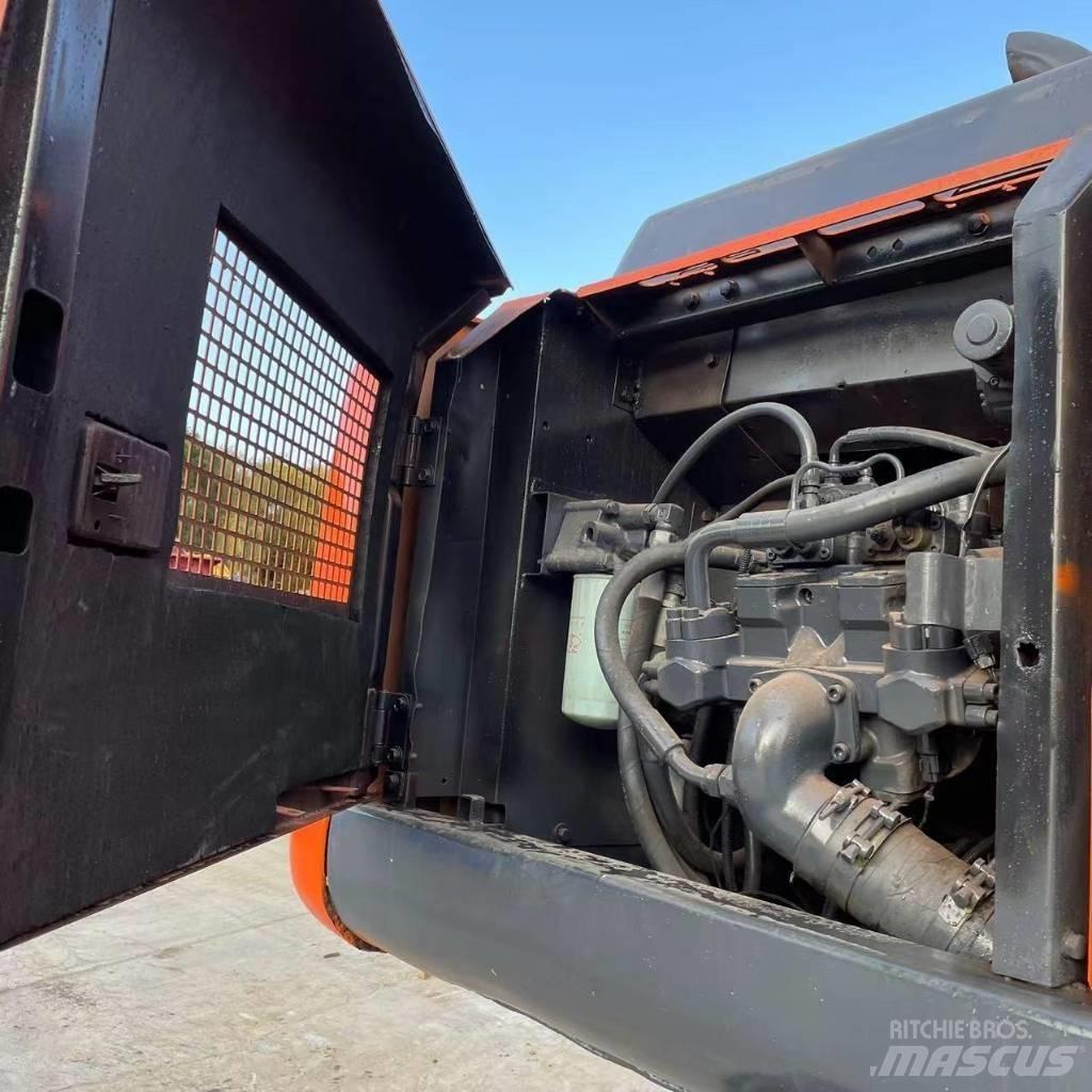 Hitachi ZX200 履帶式 挖土機/掘鑿機/挖掘機