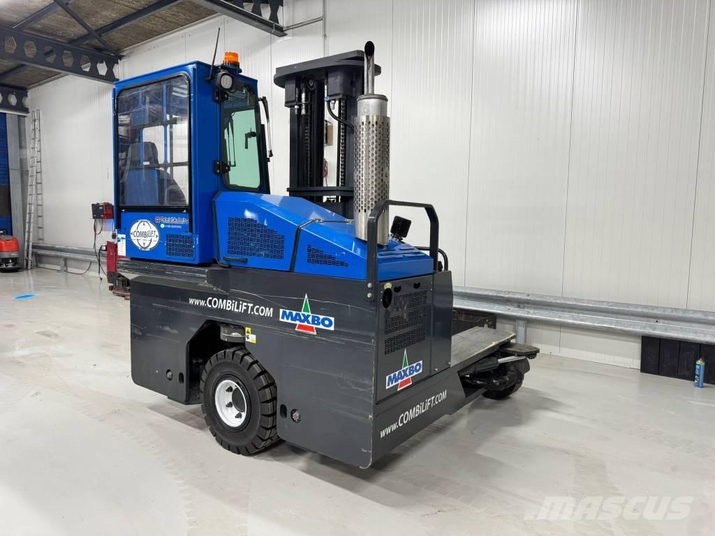 Combilift C4000 鏟裝機
