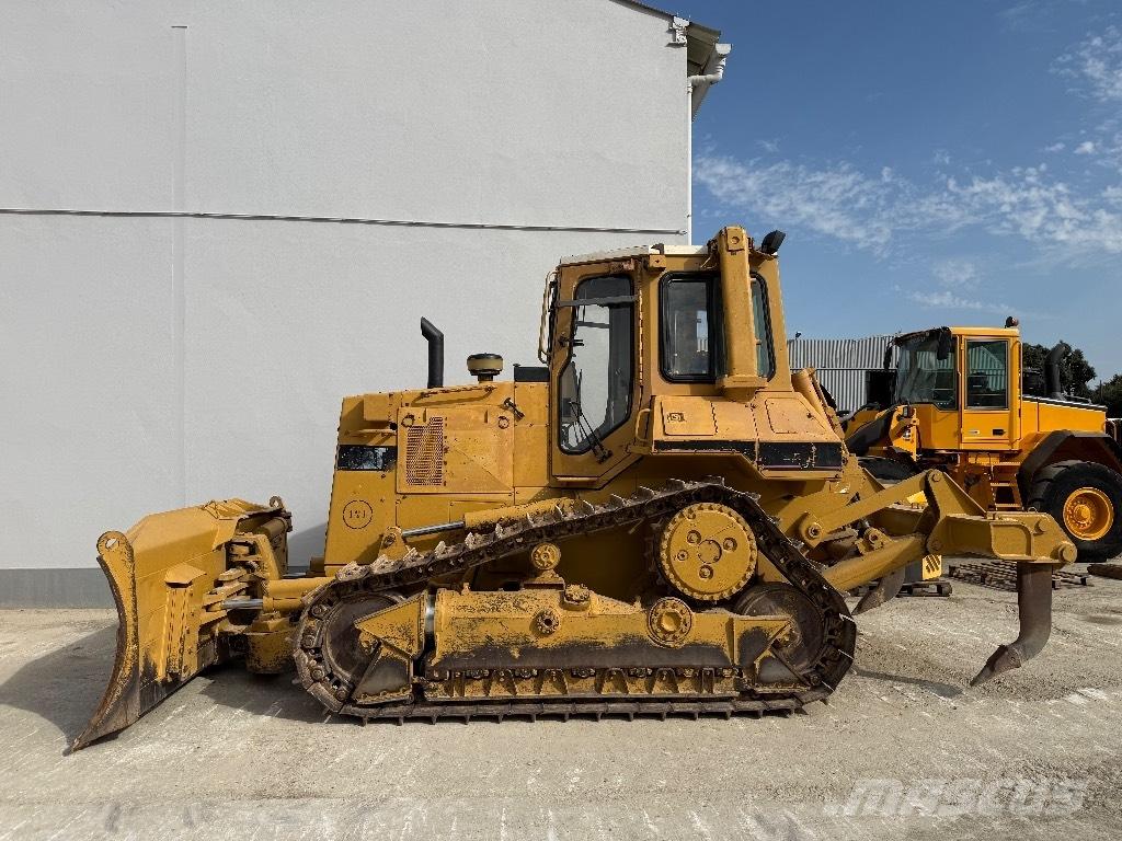 CAT D 5 H 履帶推土機
