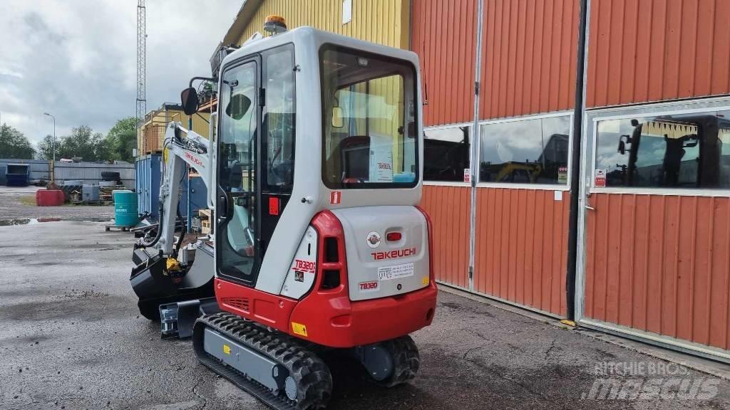 Takeuchi TB 320 小型挖土機/掘鑿機<7t(小型挖掘機)