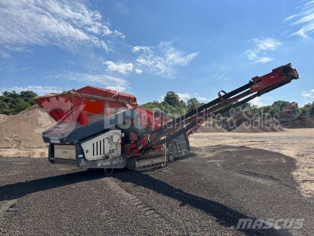 Sandvik QE 241 篩分機