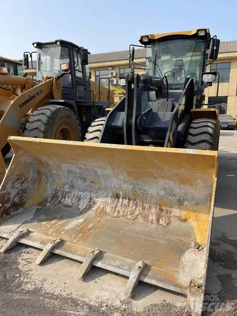 XCMG LW 300 FV 輪胎式裝載機