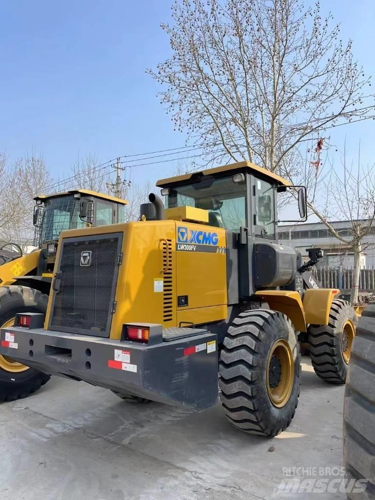 XCMG LW 300 FV 輪胎式裝載機