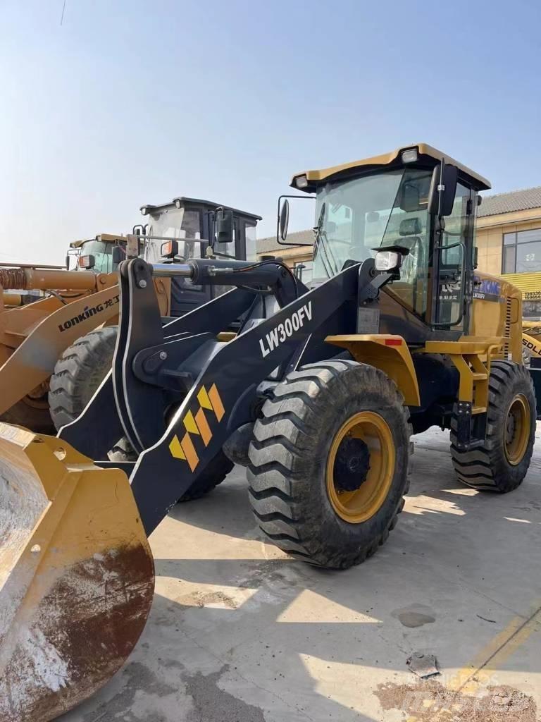 XCMG LW 300 FV 輪胎式裝載機