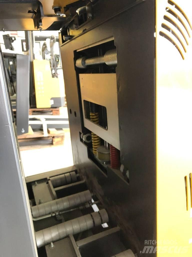 Atlet PLP200P 平台型低架升降機