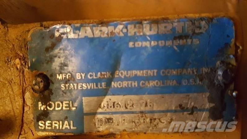 Michigan Clark Hurth 軸