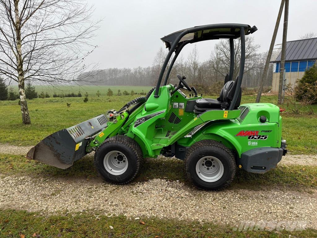 Avant 635 輪胎式裝載機