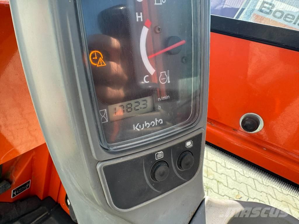 Kubota KX016-4G 小型挖土機/掘鑿機<7t(小型挖掘機)
