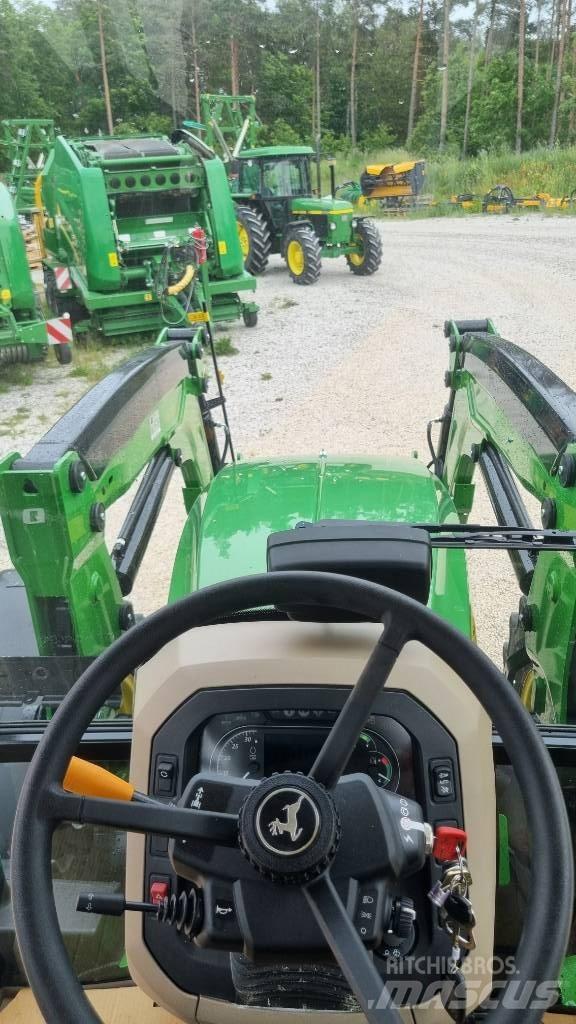 John Deere 5100M 曳引機