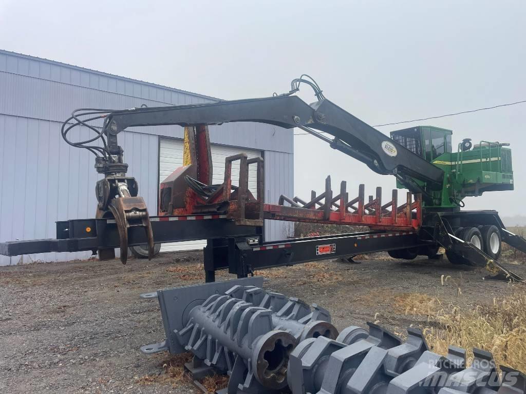 John Deere 437 D 鉗式裝載機