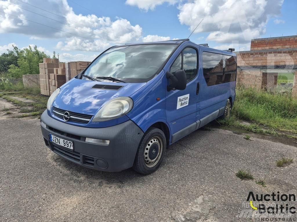 Opel Vivaro 汽車