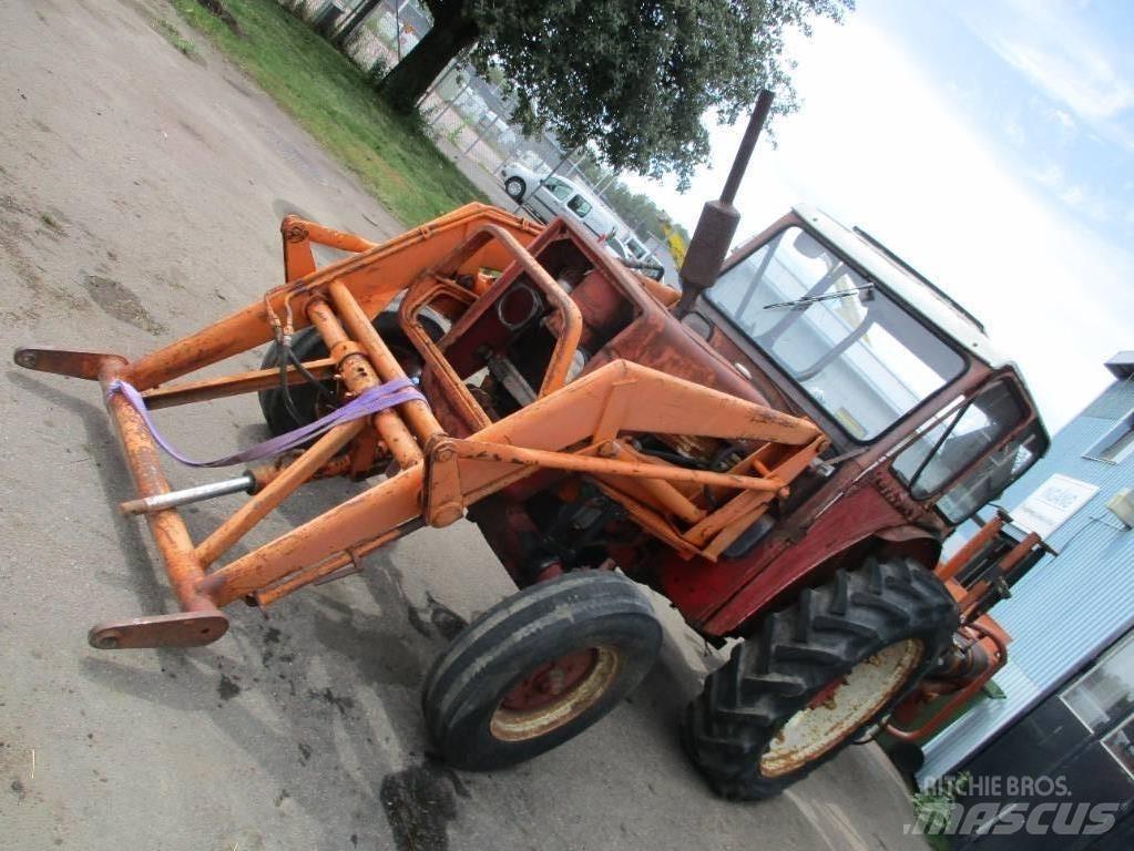 IH 523 曳引機