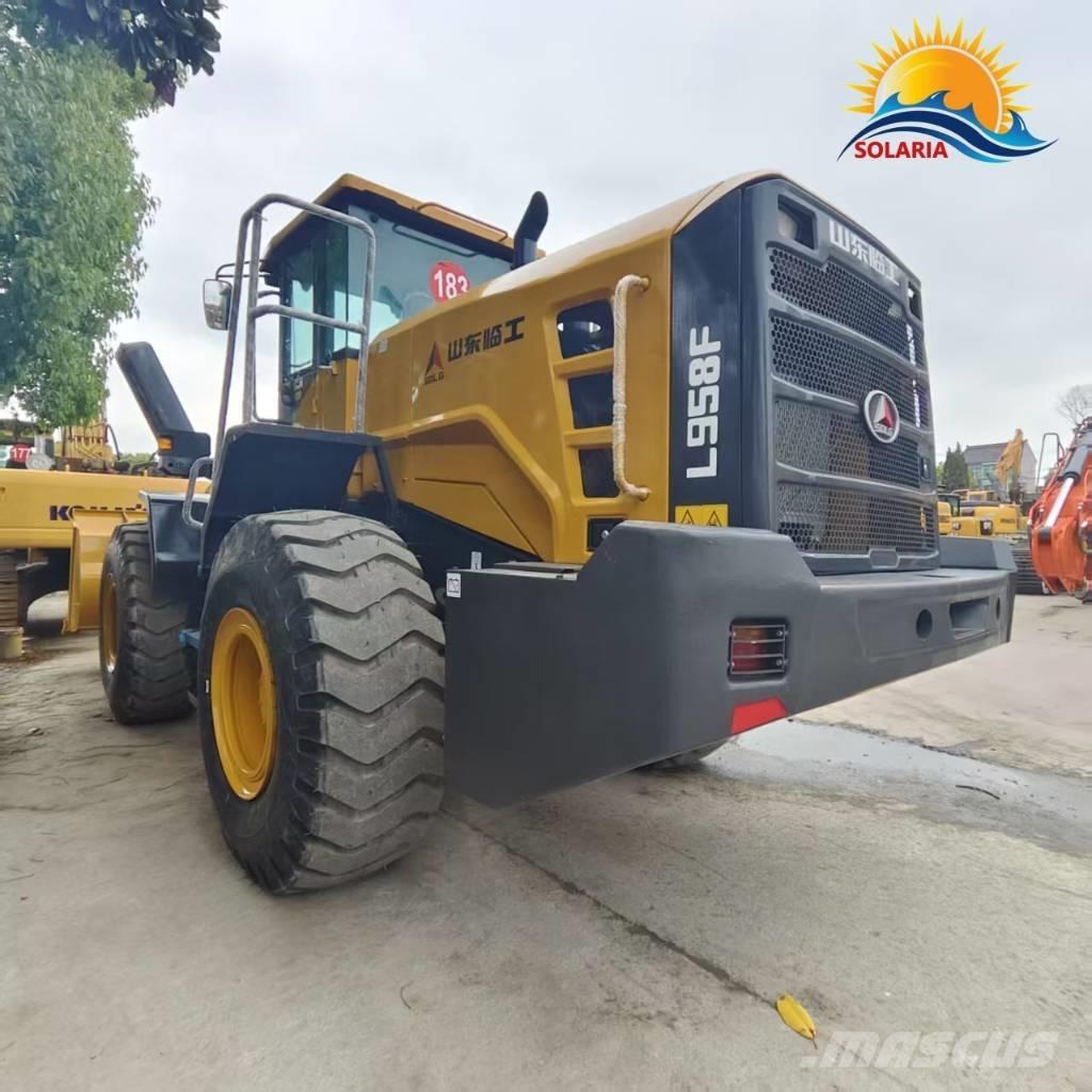 SDLG LG 958 F 輪胎式裝載機