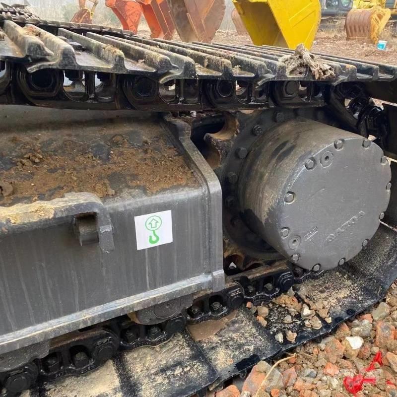 Volvo EC 240 履帶式 挖土機/掘鑿機/挖掘機