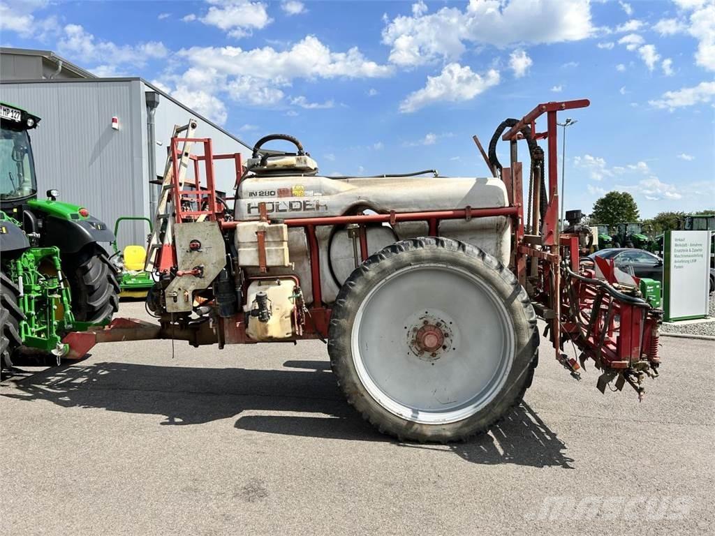 Holder IN280 牽引式噴霧機