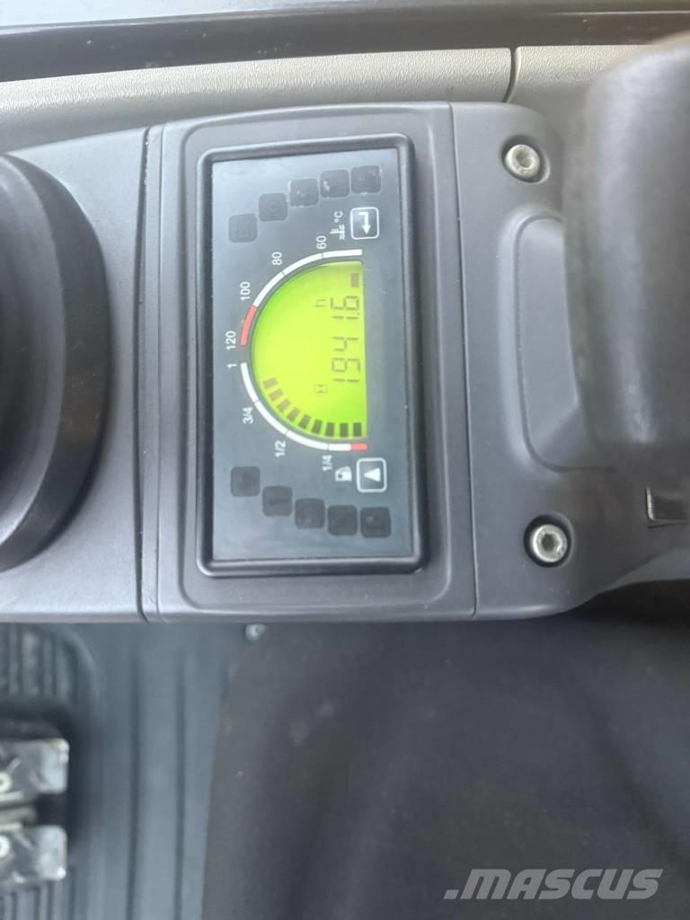 CAT 302.7 D CR 小型挖土機/掘鑿機<7t(小型挖掘機)