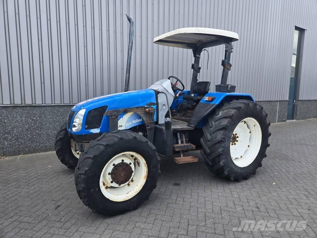 New Holland TL 90 A 曳引機