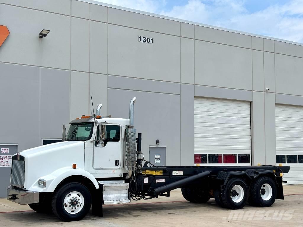 Kenworth T 800 起重可拆卸式卡車