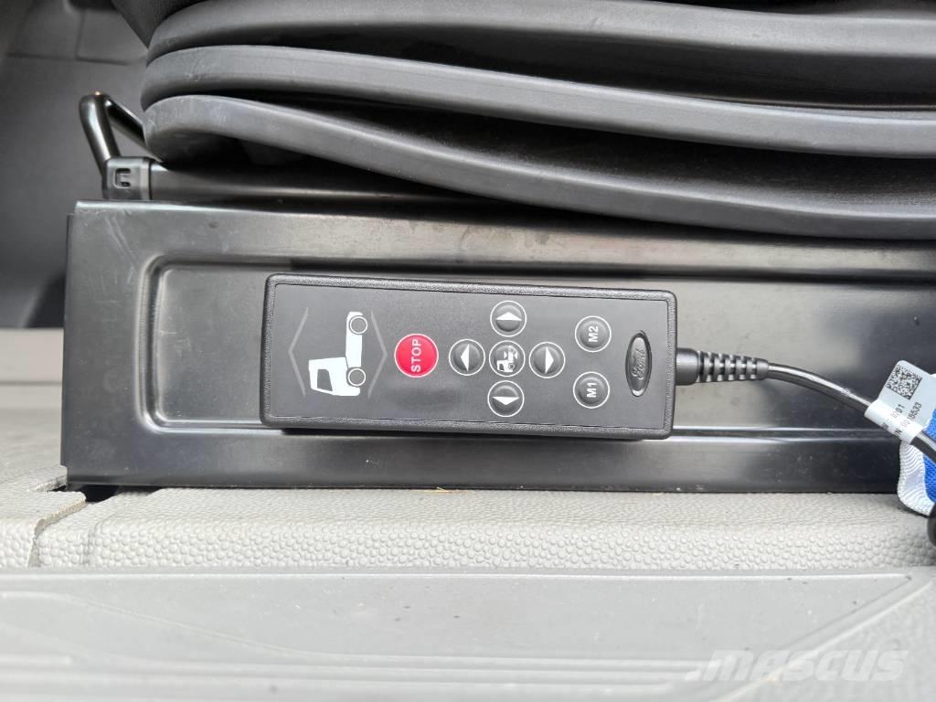 Ford F-Max 曳引機組件