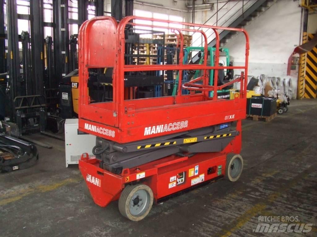 Manitou 81XE 剪式升降機
