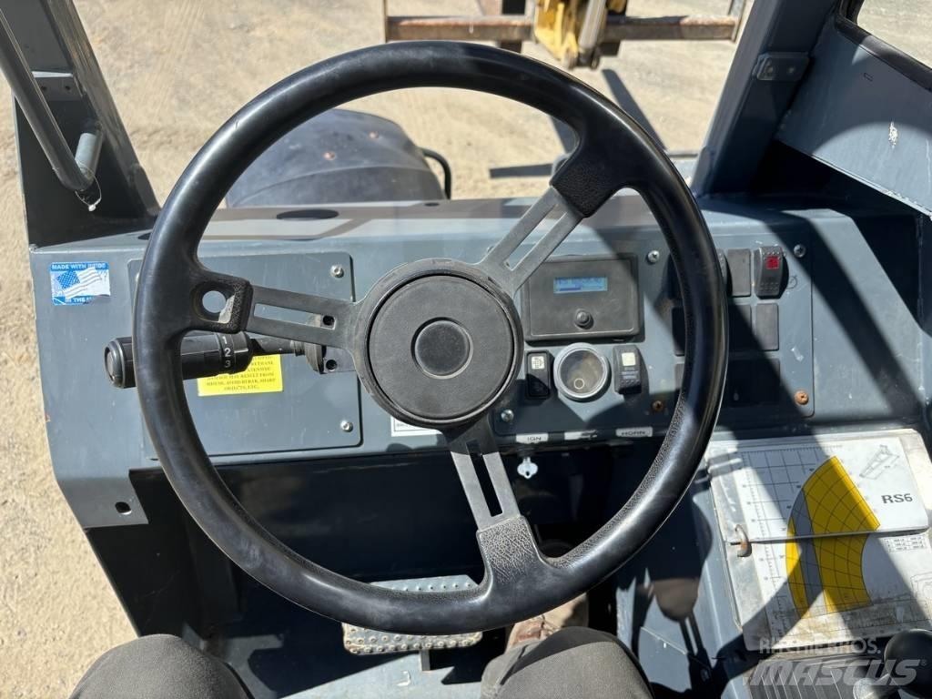 Gehl RS 6-42 伸縮臂操作車
