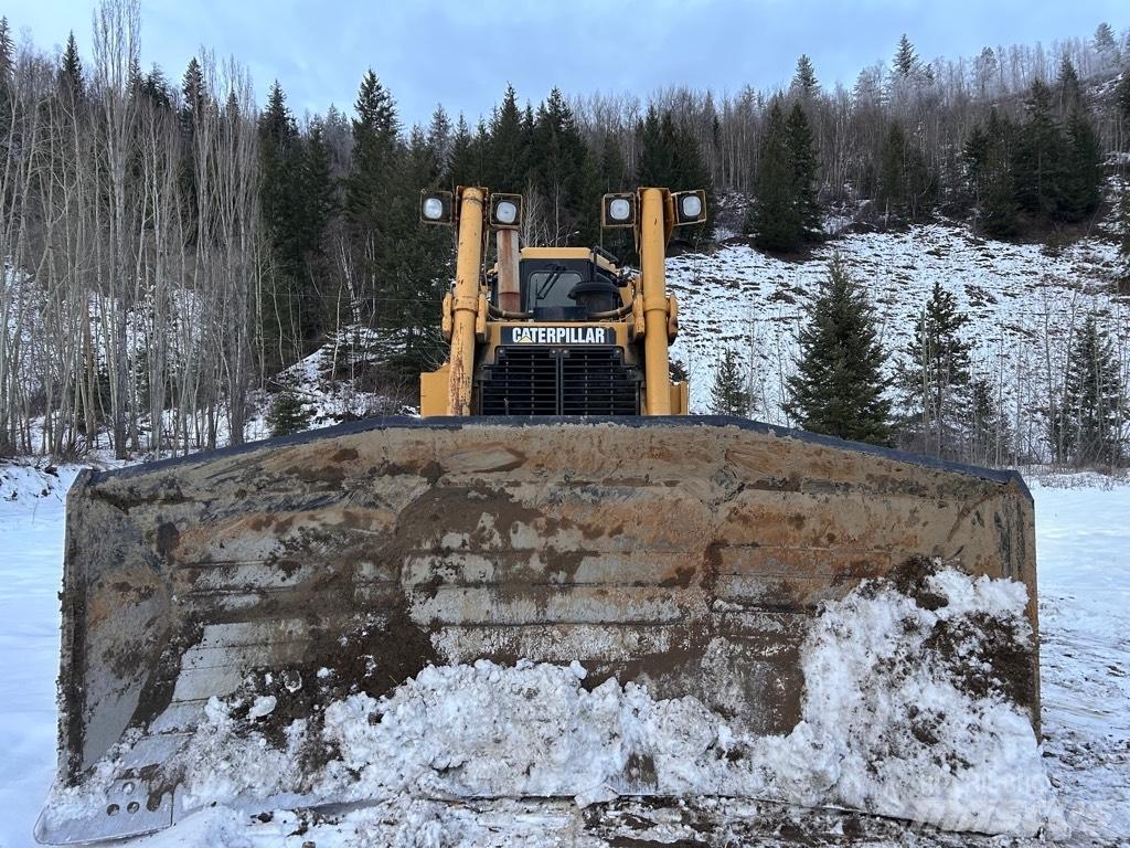 CAT D 8 R 履帶推土機